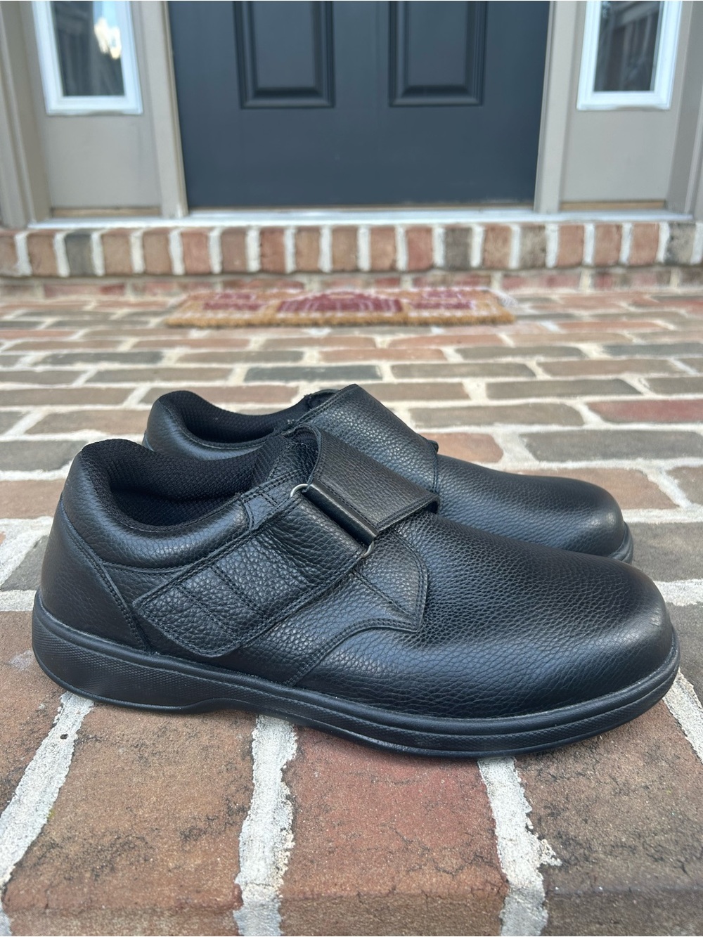 Orthofeet Broadway Black Leather Comfort Shoes Hook and Loop 12 2E